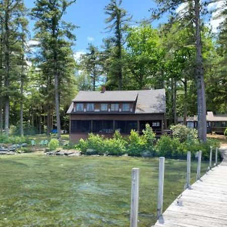 Meredith Lakefront Lodge On Lake Winnipesaukee Экстерьер фото