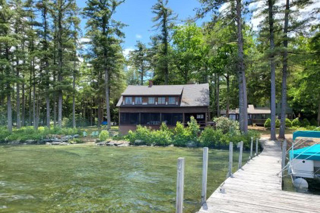 Meredith Lakefront Lodge On Lake Winnipesaukee Экстерьер фото