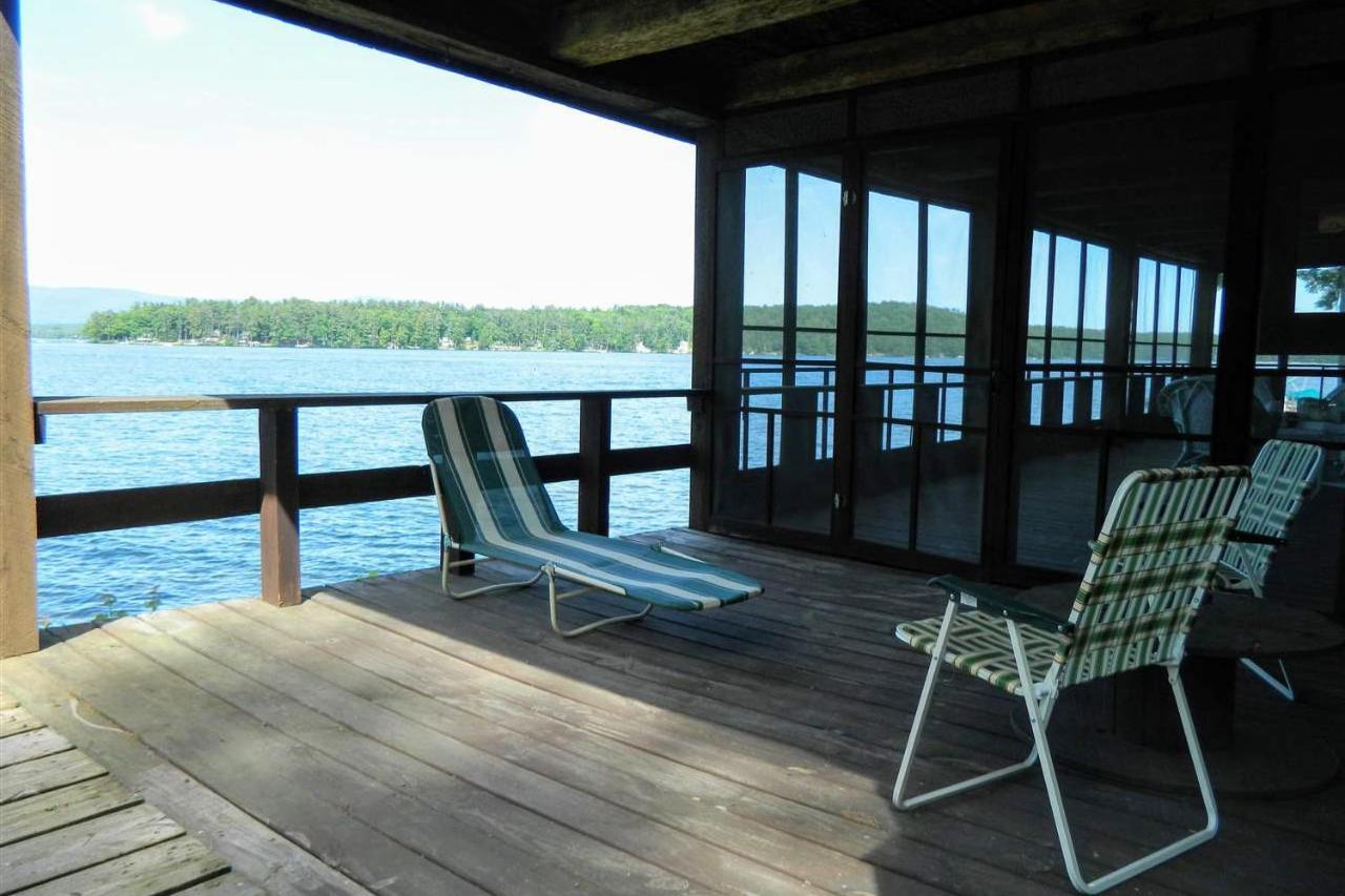 Meredith Lakefront Lodge On Lake Winnipesaukee Экстерьер фото