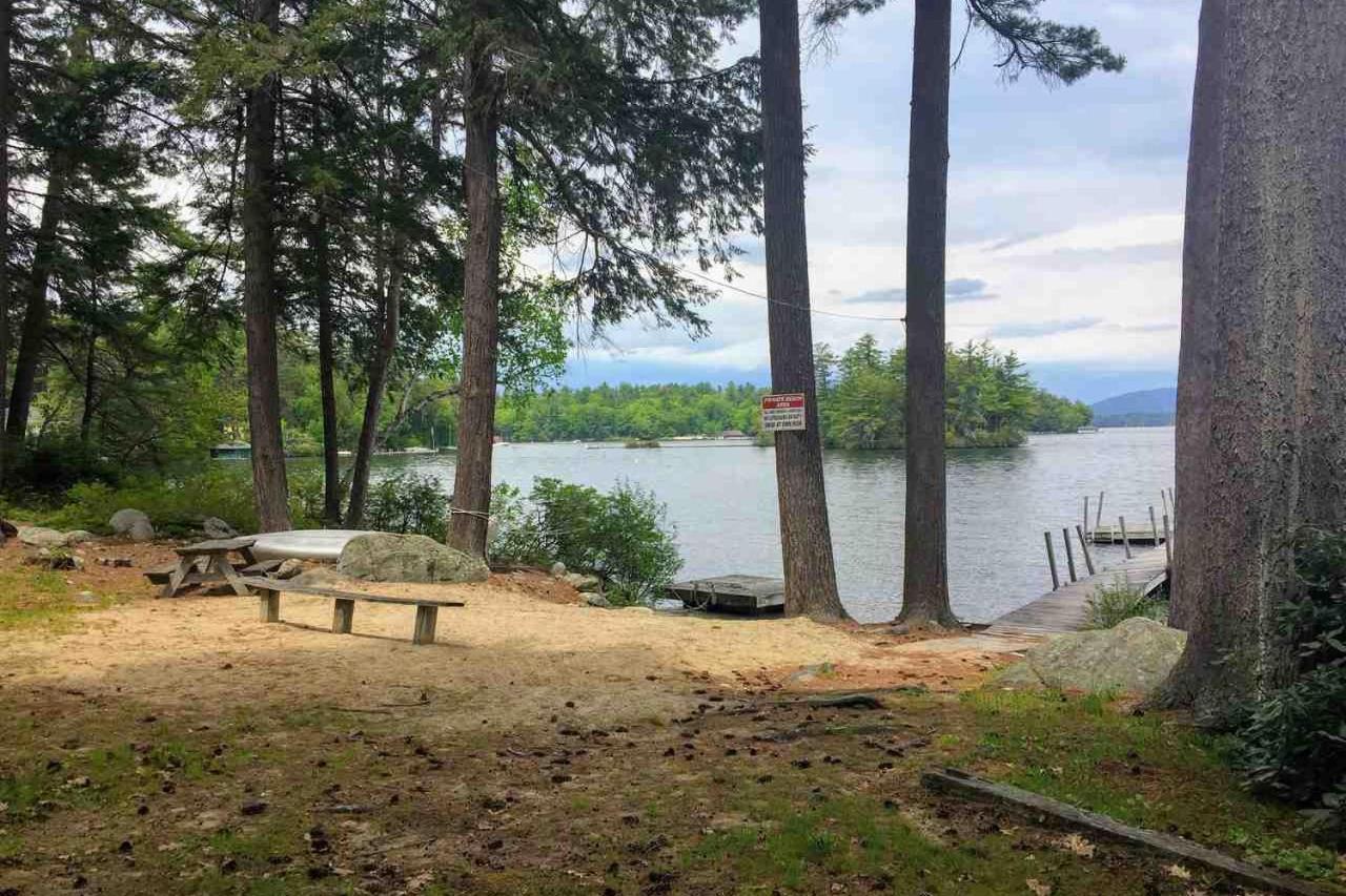 Meredith Lakefront Lodge On Lake Winnipesaukee Экстерьер фото